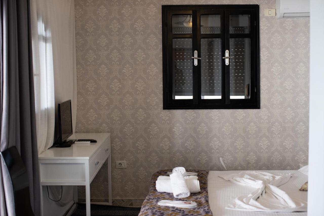 Vila Sanremo Тирана Екстер'єр фото